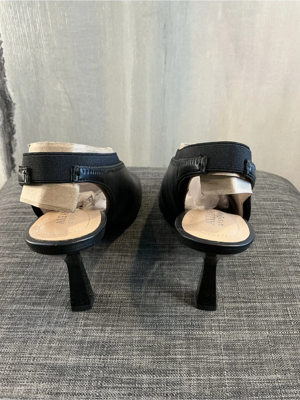 NIB Alfani Step ‘N Flex Cealp Peep-Toe Slingback Heels Black - Size 8M